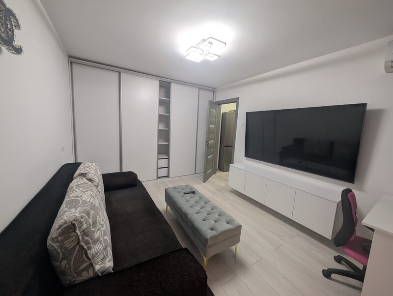 Drumul Taberei- Metrou  Apartament 2 Camere ,Parc Moghioros