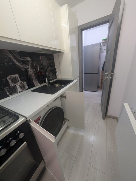 Drumul Taberei- Metrou  Apartament 2 Camere ,Parc Moghioros